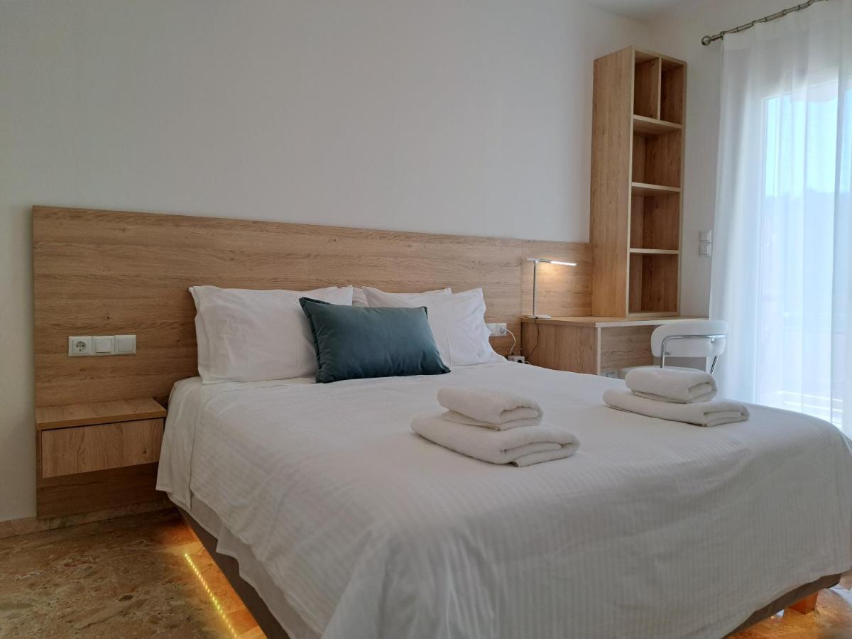 Luxury Suite Patras Luaran gambar